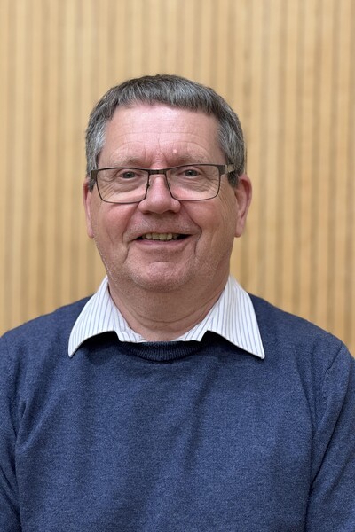 Cllr Mark Jones